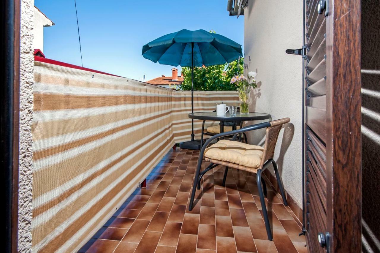 Apartment Nika 로비니 외부 사진